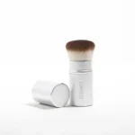 unico-kabuki-brush-vyusvnyi