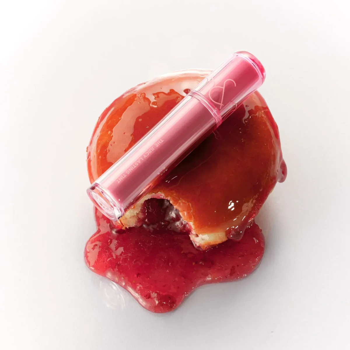 tint-s-hliantsevym-finishem-romnd-the-juicy-lasting-tint-03-bare-grape