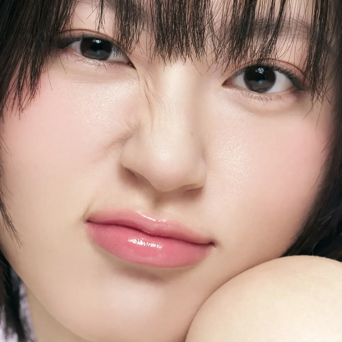 romand-juicy-lasting-tint-23-peach-peach-me-swatch-02